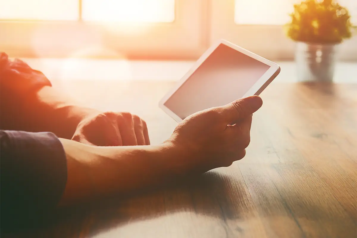 Haptisches Marketing: E-Book macht Werbung greifbar Haptisches Marketing: E-Book macht Werbung greifbar